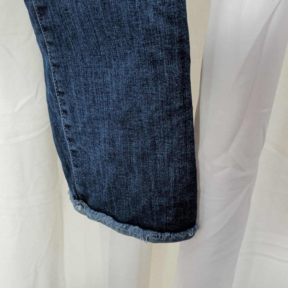 DL1961 Women's Mara Straight Jean - Picture 8 of 11